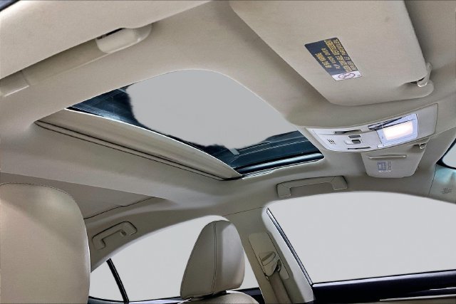 Used 2018 Lexus ES 350 w/ Luxury Package w/Wood Trim FWD image 4