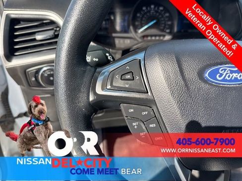 Used 2024 Ford Edge SEL image 16