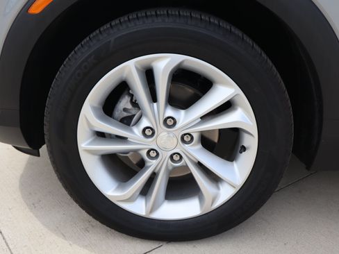 Used 2023 Buick Encore GX Preferred w/ Cold Weather Comfort Package FWD image 24