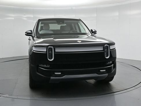Used 2023 Rivian R1T Adventure AWD/4WD image 48