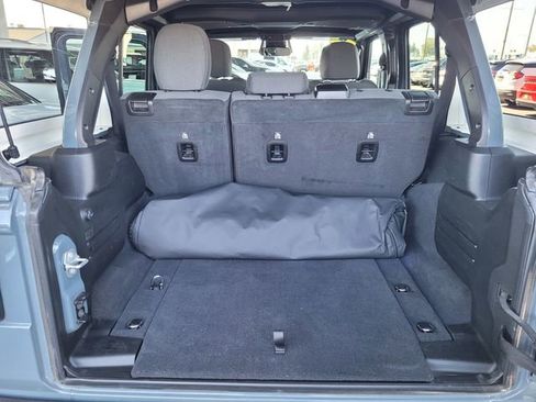 Certified 2025 Jeep Wrangler Unlimited Sahara w/ Safety Group AWD/4WD image 19