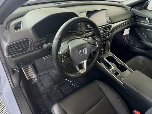 Used 2022 Honda Accord Sport image 16