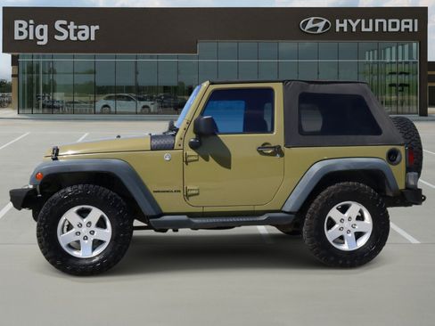 Used 2013 Jeep Wrangler Sport image 2
