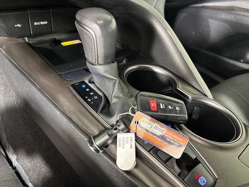 Used 2022 Toyota Camry XSE w/ Carpet Mat Package (TMS) FWD image 22
