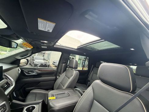Used 2024 Chevrolet Tahoe Premier AWD/4WD image 21