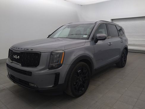 Used 2022 Kia Telluride SX w/ SX Prestige Package AWD/4WD image 2