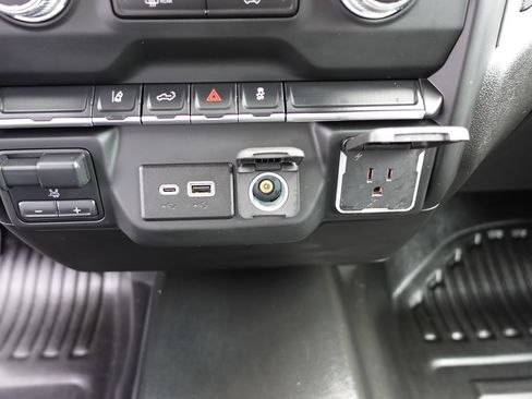 Used 2024 GMC Sierra 2500 Pro AWD/4WD image 47