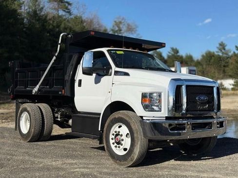 New 2026 Ford F650 2WD Regular Cab Super Duty image 1