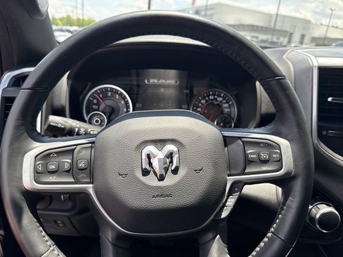 Used 2022 RAM 1500 Big Horn AWD/4WD image 22