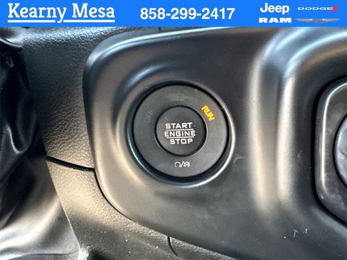 Used 2023 Jeep Wrangler Unlimited Sahara image 30