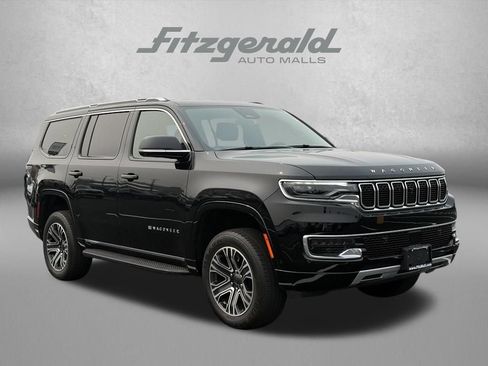 Used 2023 Jeep Wagoneer Series II w/ Convenience Group I AWD/4WD image 1
