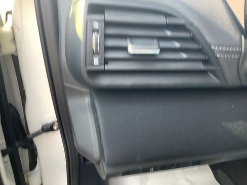 Certified 2025 Subaru Outback Premium image 11