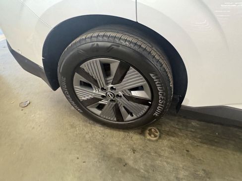 Used 2025 Nissan Murano SL w/ Cargo Package AWD/4WD image 13