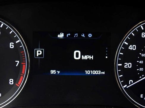 Used 2015 Hyundai Genesis 3.8 image 58