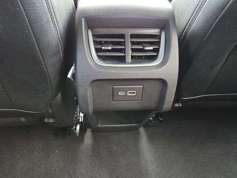 Used 2021 Chevrolet Blazer LT FWD image 11