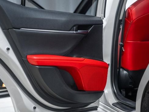 Used 2023 Toyota Camry XSE w/ Navigation Package image 35