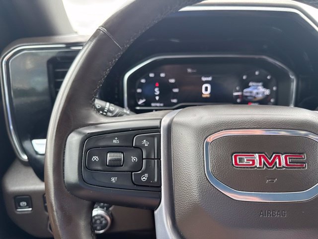Used 2025 GMC Sierra 1500 SLT AWD/4WD image 16