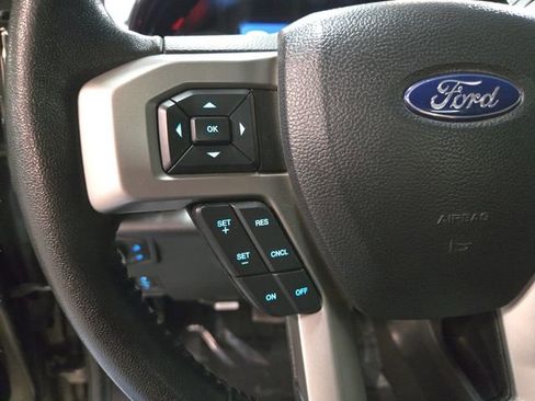 Used 2020 Ford F250 Lariat w/ Lariat Ultimate Package AWD/4WD image 22