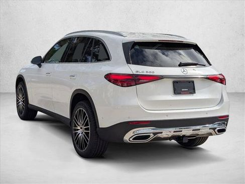Certified 2026 Mercedes-Benz GLC 300 image 9
