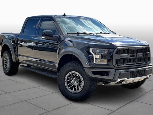Used 2020 Ford F150 Raptor w/ Equipment Group 802A Luxury image 3
