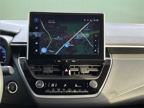 Used 2026 Toyota Corolla SE image 22