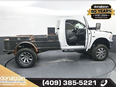 Used 2018 RAM 3500 Tradesman w/ Chrome Appearance Group AWD/4WD image 19