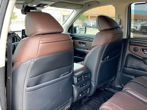 Used 2024 Honda Pilot Elite image 12