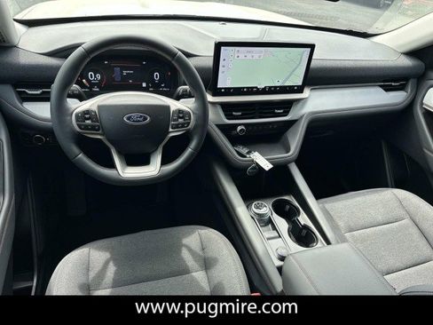 New 2026 Ford Explorer Active RWD image 22