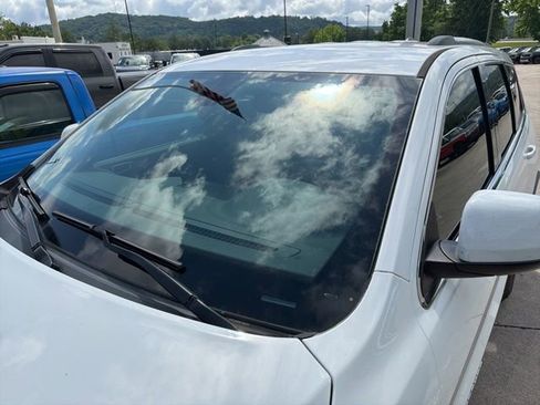 Used 2016 Jeep Grand Cherokee Laredo w/ Quick Order Package 23E RWD image 40