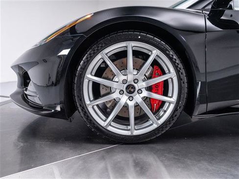 New 2025 Lotus Emira image 10