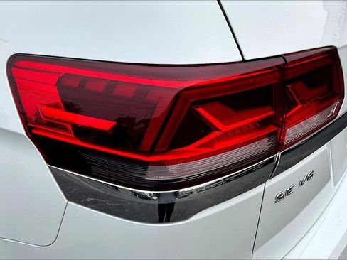 Used 2023 Volkswagen Atlas SE FWD image 23