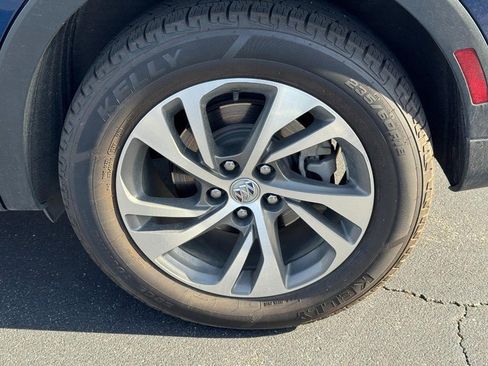 Used 2023 Buick Envision Essence image 6