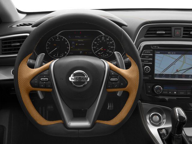 Used 2017 Nissan Maxima SR w/ Midnight Edition FWD image 10