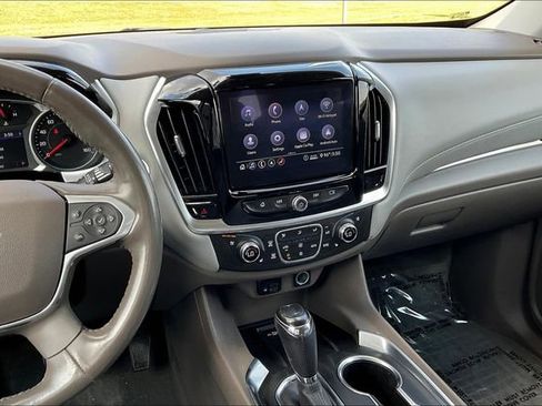 Used 2020 Chevrolet Traverse Premier w/ LPO, Floor Liner Package image 6
