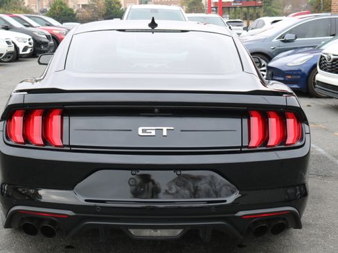 Used 2023 Ford Mustang GT Premium image 8