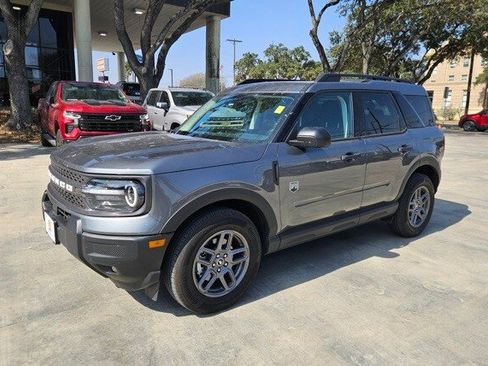 Used 2025 Ford Bronco Sport Big Bend w/ Convenience Package image 2
