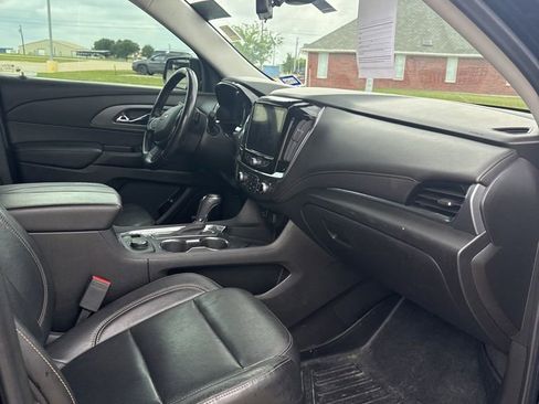 Used 2020 Chevrolet Traverse Premier w/ Redline Edition FWD image 17