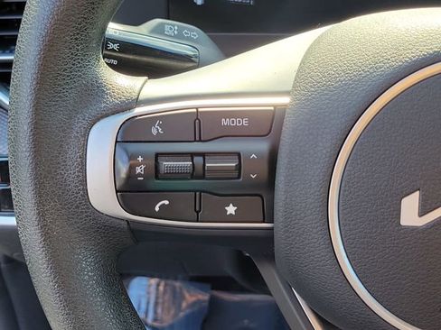 Used 2023 Kia Sportage LX FWD image 22