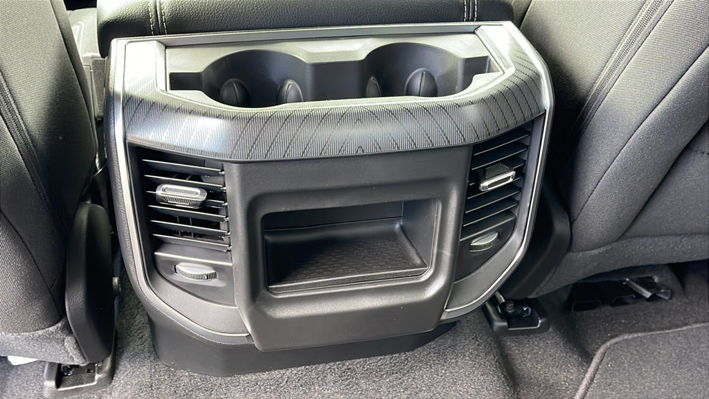 Used 2026 RAM 1500 Big Horn AWD/4WD image 17