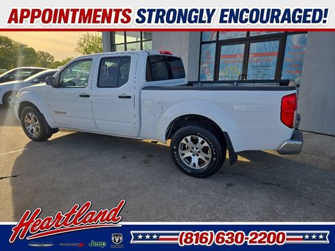 Used 2012 Suzuki Equator Sport AWD/4WD image 6