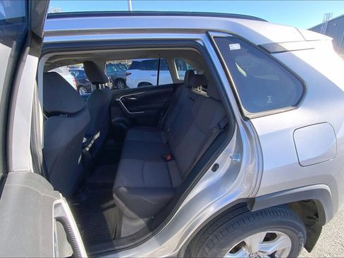 Used 2020 Toyota RAV4 XLE image 20