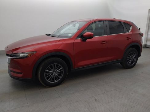Used 2019 MAZDA CX-5 Touring FWD image 2