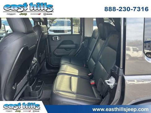 Used 2025 Jeep Wrangler Unlimited Sahara w/ Safety Group AWD/4WD image 16