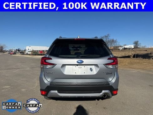 Used 2023 Subaru Forester Touring image 4