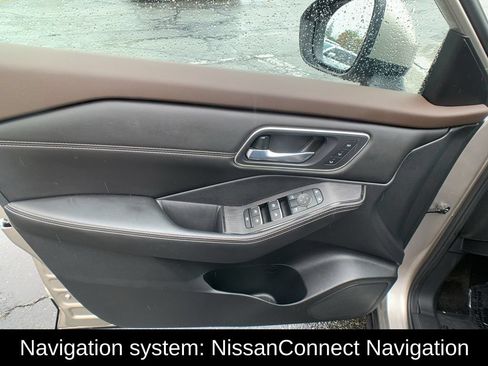Certified 2023 Nissan Rogue Platinum w/ Platinum Premium Package AWD/4WD image 10