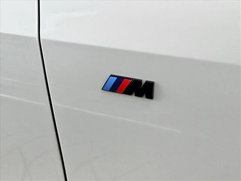 Used 2025 BMW X5 M60i image 5