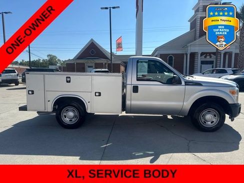 Used 2016 Ford F250 XL RWD image 4