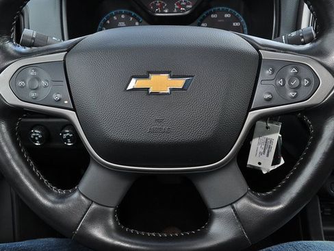 Used 2019 Chevrolet Colorado Z71 image 30