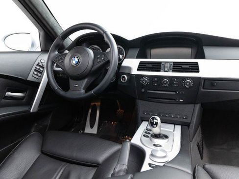 Used 2006 BMW M5 image 20