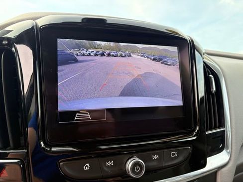 Used 2020 Chevrolet Traverse LT AWD/4WD image 5